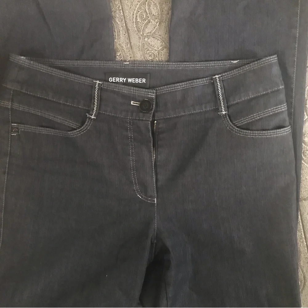 Gerry Weber Dark Wash Slim Style Jeans - Size 8 - Picture 4 of 11